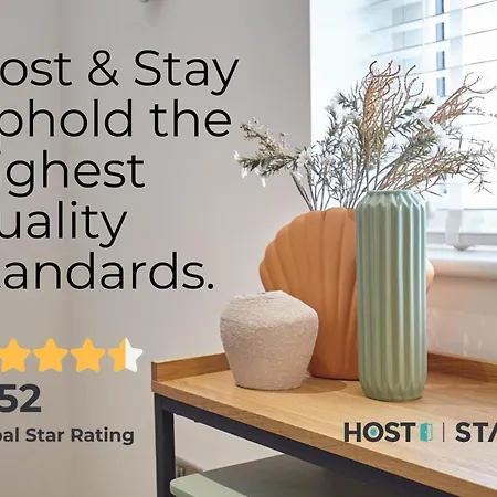 Host & Stay - The Old Paul Pry Holt  Exterior photo