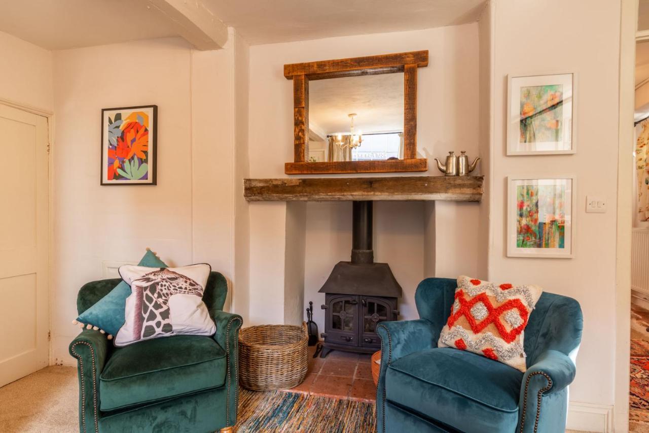 Holiday home Host & - The Old Paul Pry *